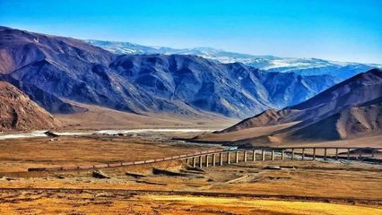 铁路新图谱新篇，网上餐饮添便利